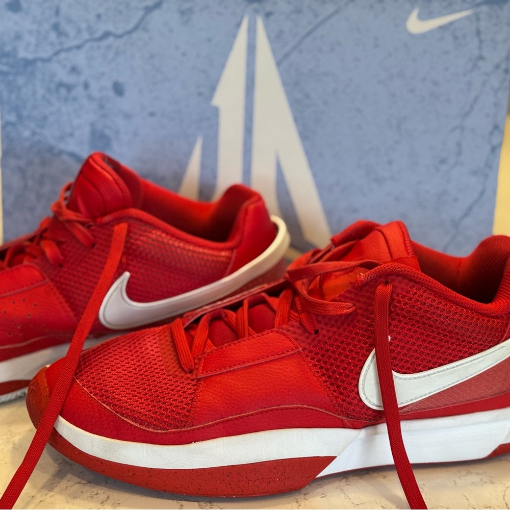 Nike Ja’s Size 10.5